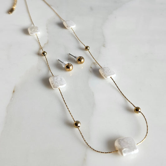 Collier Perles Carrées
