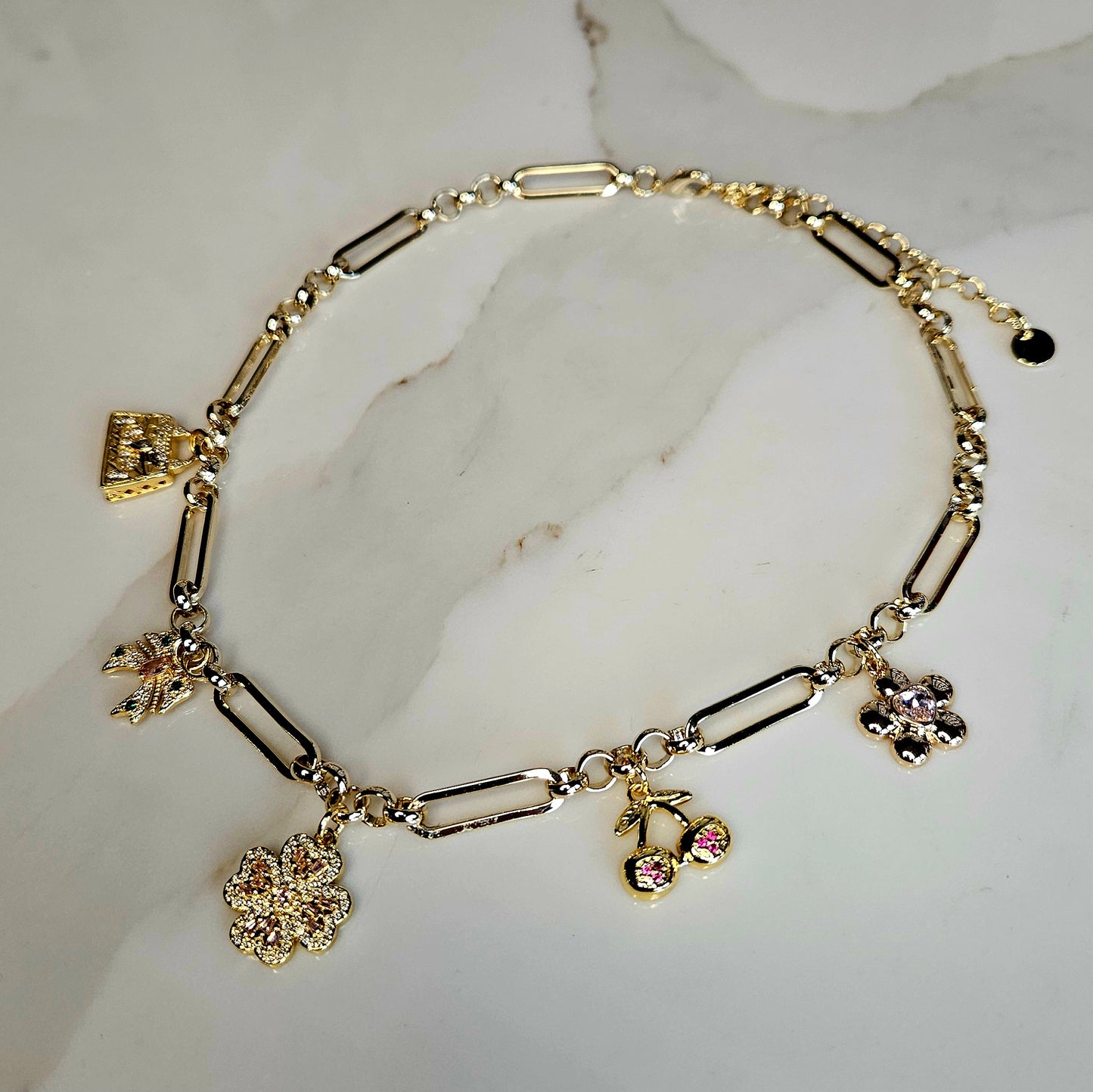 Collier Amulettes "Good Vibes" Doré - Pièce unique