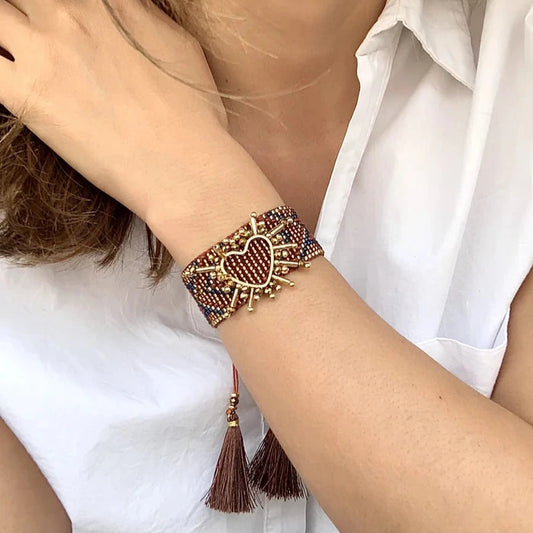 Bracelet "Cœur Solaire" en Perles Tissées et Pompons