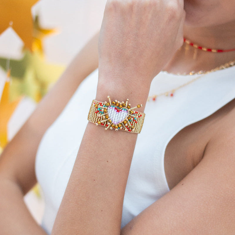 Bracelet Ajustable "Cœur Lumineux" en Perles Tissées