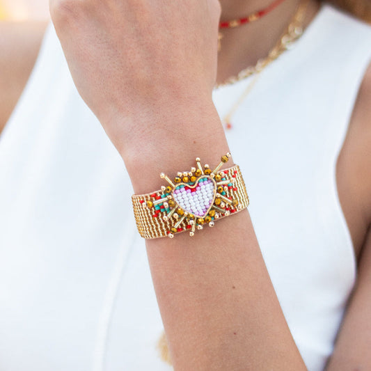 Bracelet Ajustable "Cœur Lumineux" en Perles Tissées